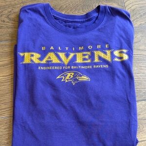 Nike Men’s Baltimore Ravens Purple Tee with Gold Logo Size- Large
